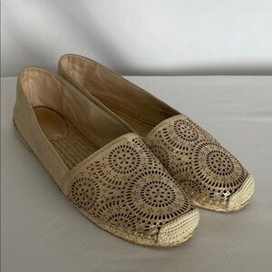 Vince Camuto Elegant Gold Espadrilles size 9